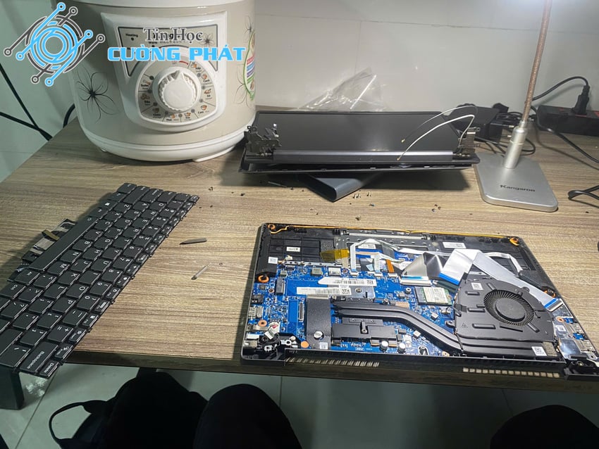 thợ sửa máy tính hóc môn