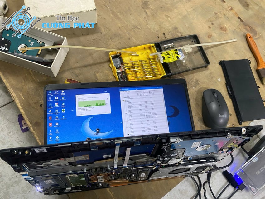 cửa hàng sửa laptop tân bình