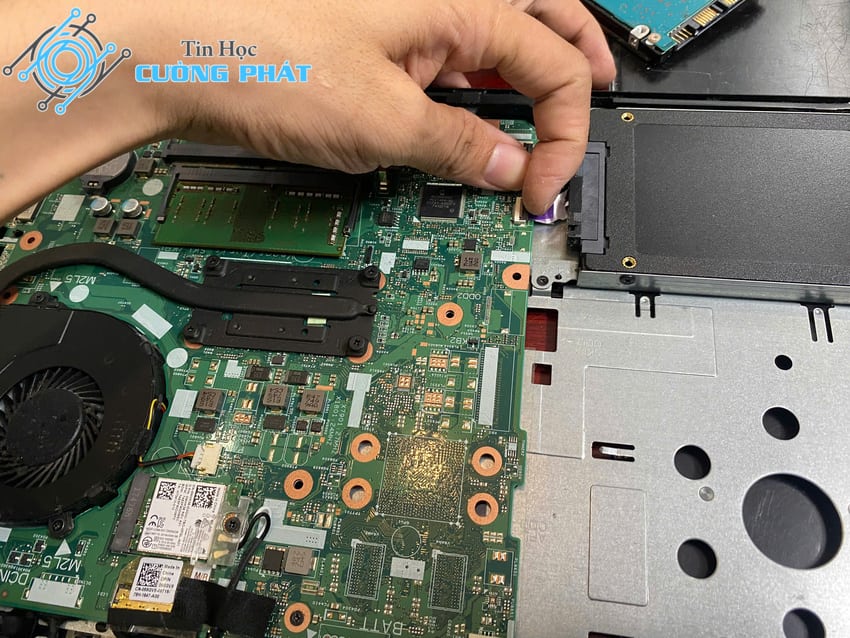 dịch vụ sửa laptop quận 8