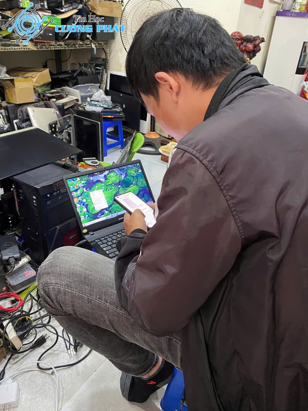 sửa laptop quận 12 uy tín