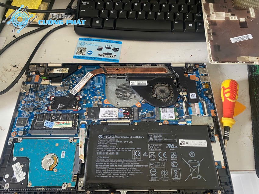 sửa laptop uy tín quận 4