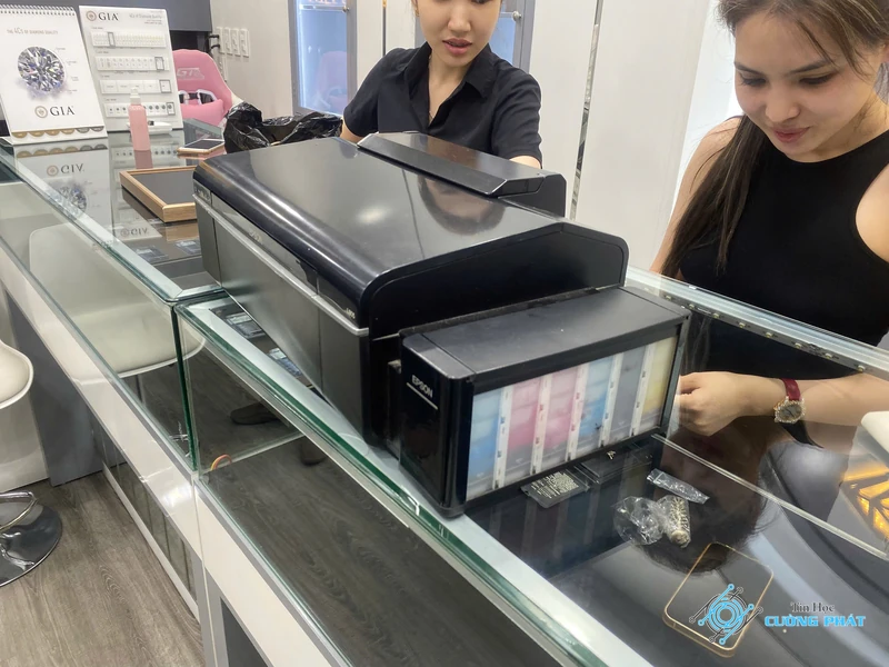 Nạp mực máy in epson hình ảnh minh họa chuyên sâu 4