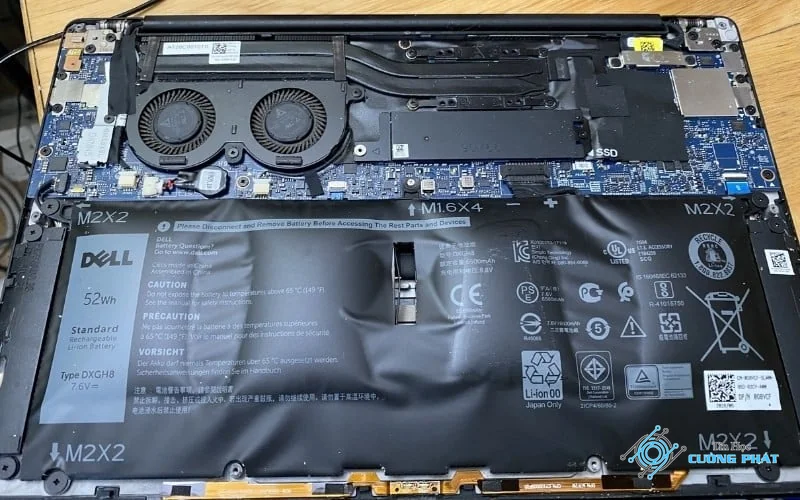 pin laptop bị phồng hình ảnh minh họa chuyên sâu 4