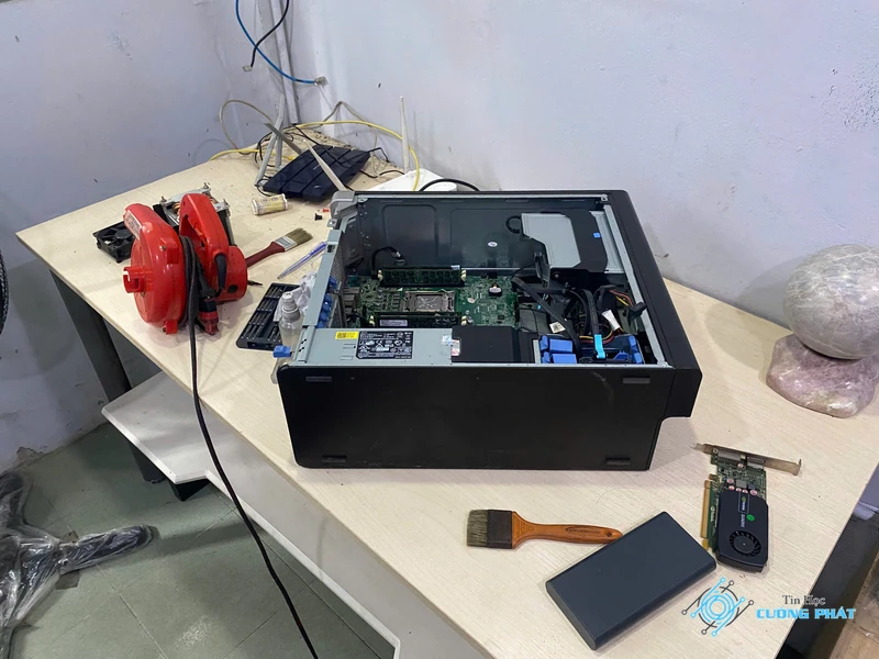 Sửa máy tính đồng bộ hình ảnh minh họa chuyên sâu 2