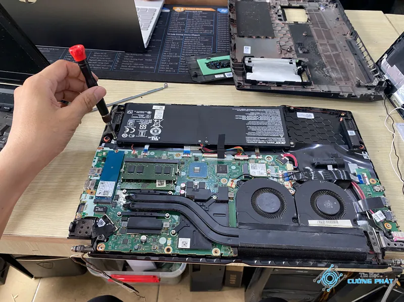 thu mua xác laptop hình ảnh minh họa chuyên sâu 4